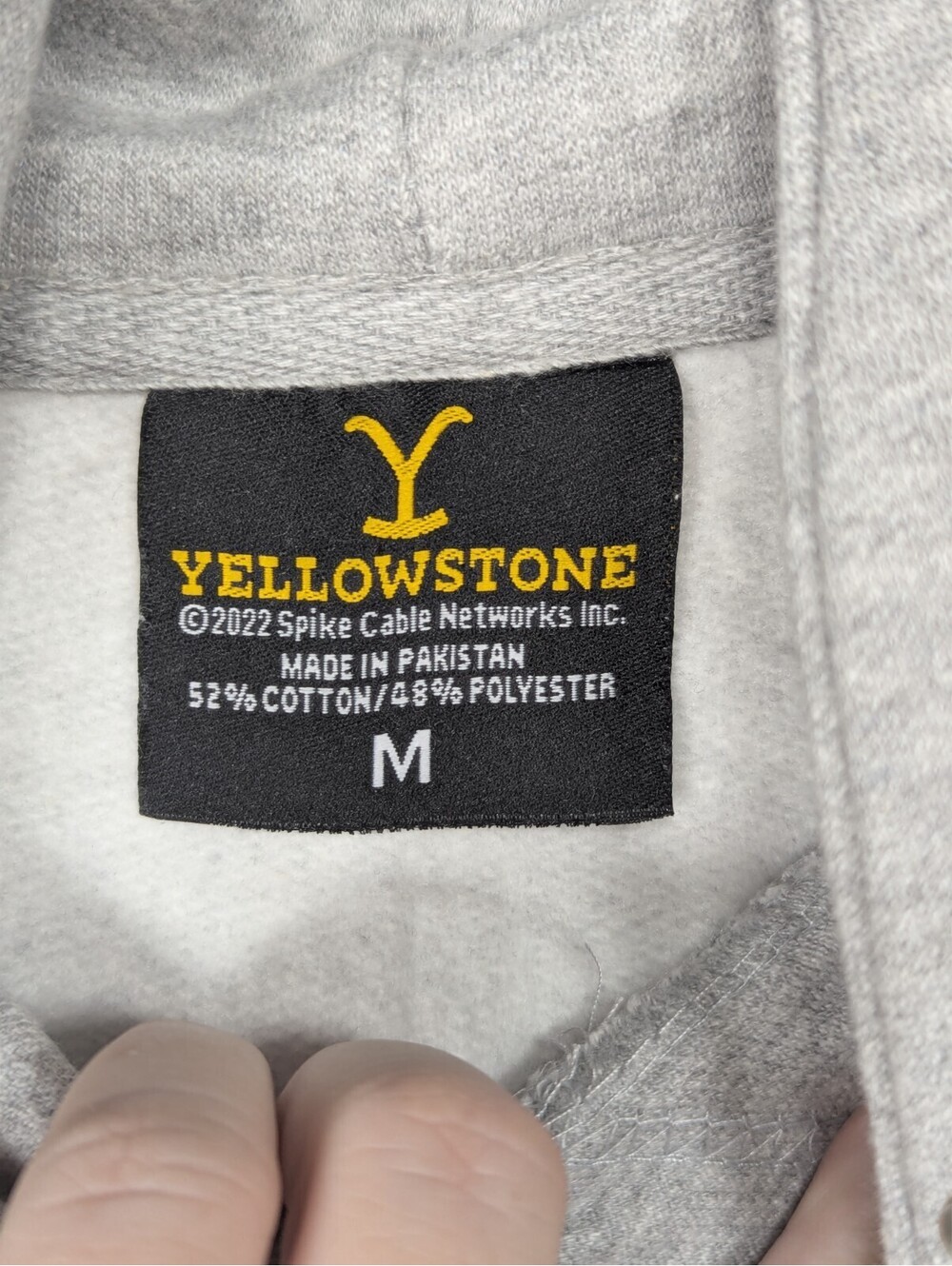 Yellowstone - Dutton Ranch - Montana - Long Sleeve Hoodie Sweatshirt - Size M - Picture 3 of 15